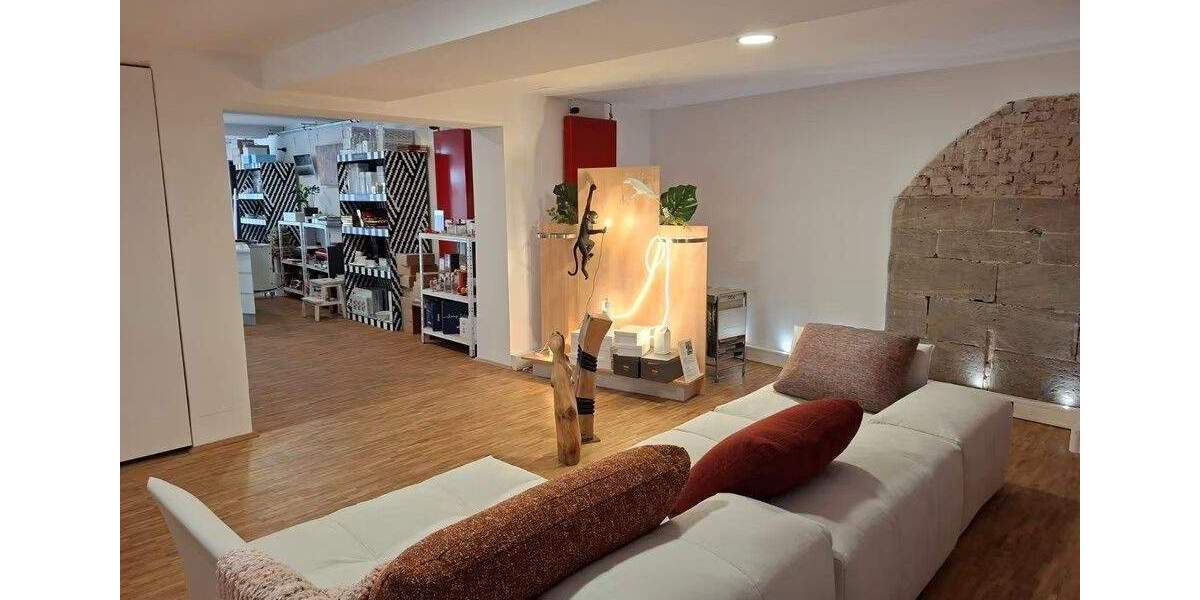 Gewerbeobjekt Langenzenn - 3 Zimmer, 1.500&euro; | Angebot:25671650