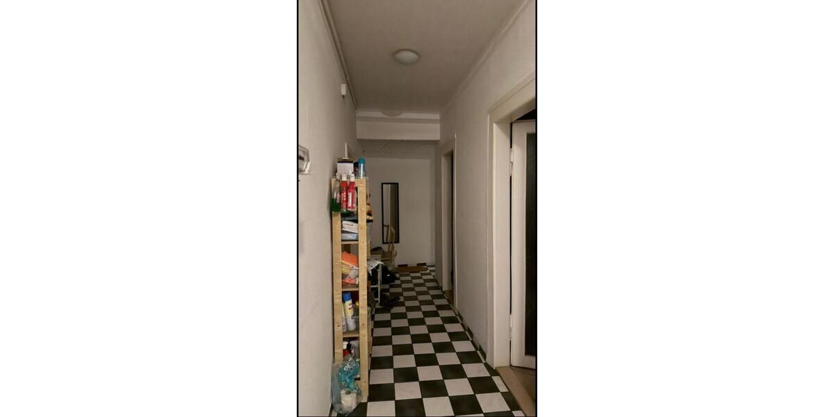 Etagenwohnung Fürth Südstadt - 4 Zimmer, 140 m&sup2;, 450&euro; | Angebot:25951787
