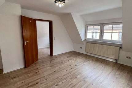 Haus Roth - 3 Zimmer, 110 m&sup2;, 1.200&euro; | Angebot:25499180