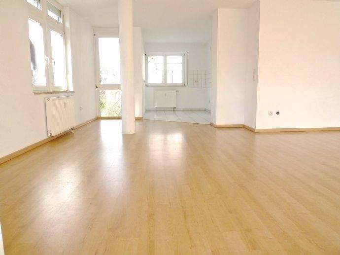 Etagenwohnung Nürnberg Eibach - 3 Zimmer, 98 m&sup2;, 1.300&euro; | Angebot:25695527