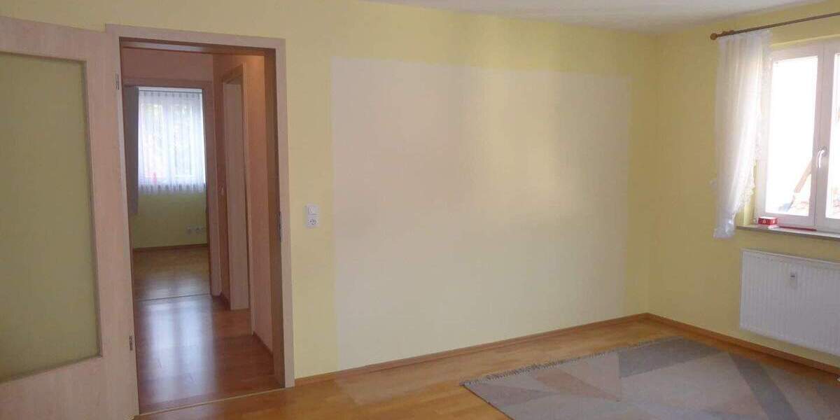 Etagenwohnung Neustadt/Aisch Neustadt - 3 Zimmer, 79 m&sup2;, 325.000&euro; | Angebot:25690498