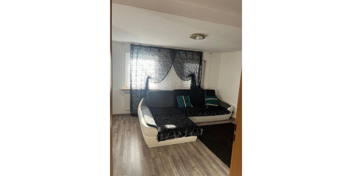 Dachgeschoßwohnung Nürnberg Sankt Leonhard - 2 Zimmer, 72 m&sup2;, 186.000&euro; | Angebot:26055333