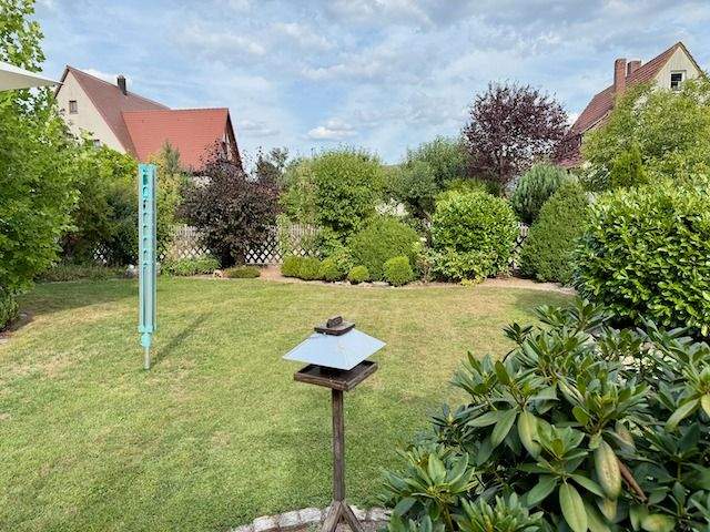 Doppelhaushälfte Neuendettelsau - 5 Zimmer, 173 m&sup2;, 520.000&euro; | Angebot:25744761