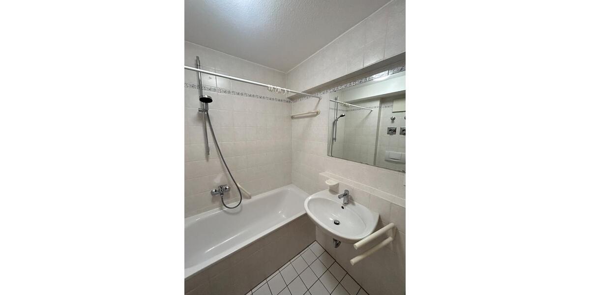 Etagenwohnung Nürnberg Schnepfenreuth - 1 Zimmer, 52 m&sup2;, 225.000&euro; | Angebot:25908898