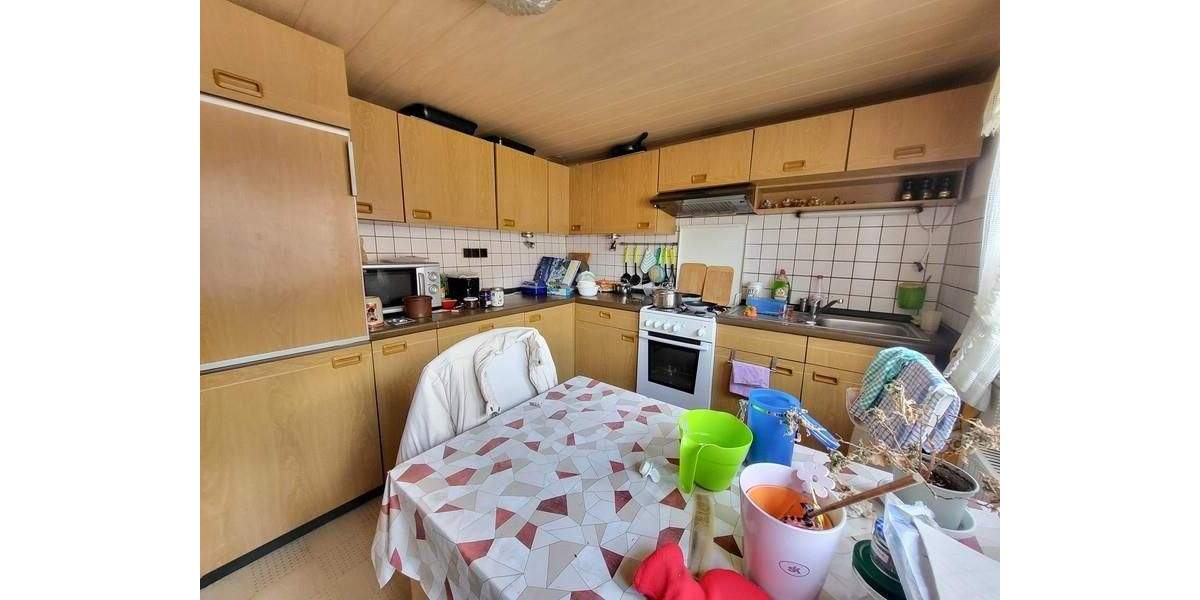 Mehrfamilienhaus, Wohnhaus Simmelsdorf Hüttenbach - 8 Zimmer, 107 m&sup2;, 208.000&euro; | Angebot:25699410