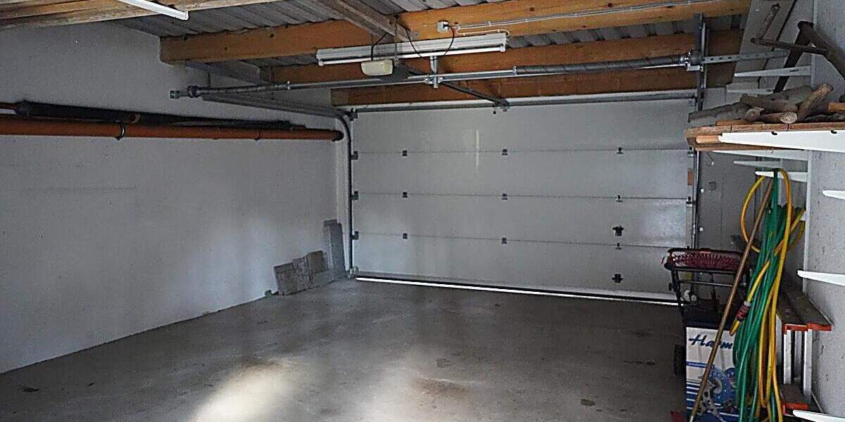 Mehrfamilienhaus, Wohnhaus Schwaig b. Nürnberg Behringersdorf - 6 Zimmer, 200 m&sup2;, 630.000&euro; | Angebot:25862773