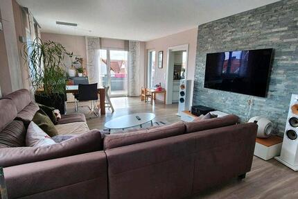 Wohnung Langenzenn - 3 Zimmer, 97 m&sup2;, 1.600&euro; | Angebot:25956943