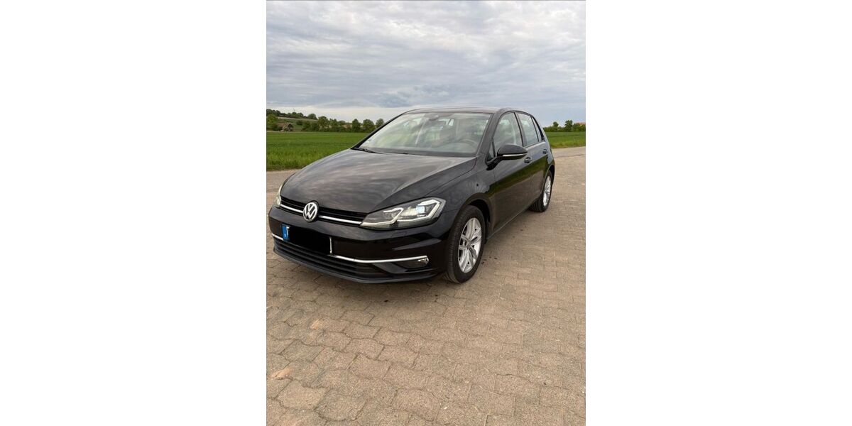 VW Golf 231.246 km 9.990 &euro; Lonnerstadt 91475