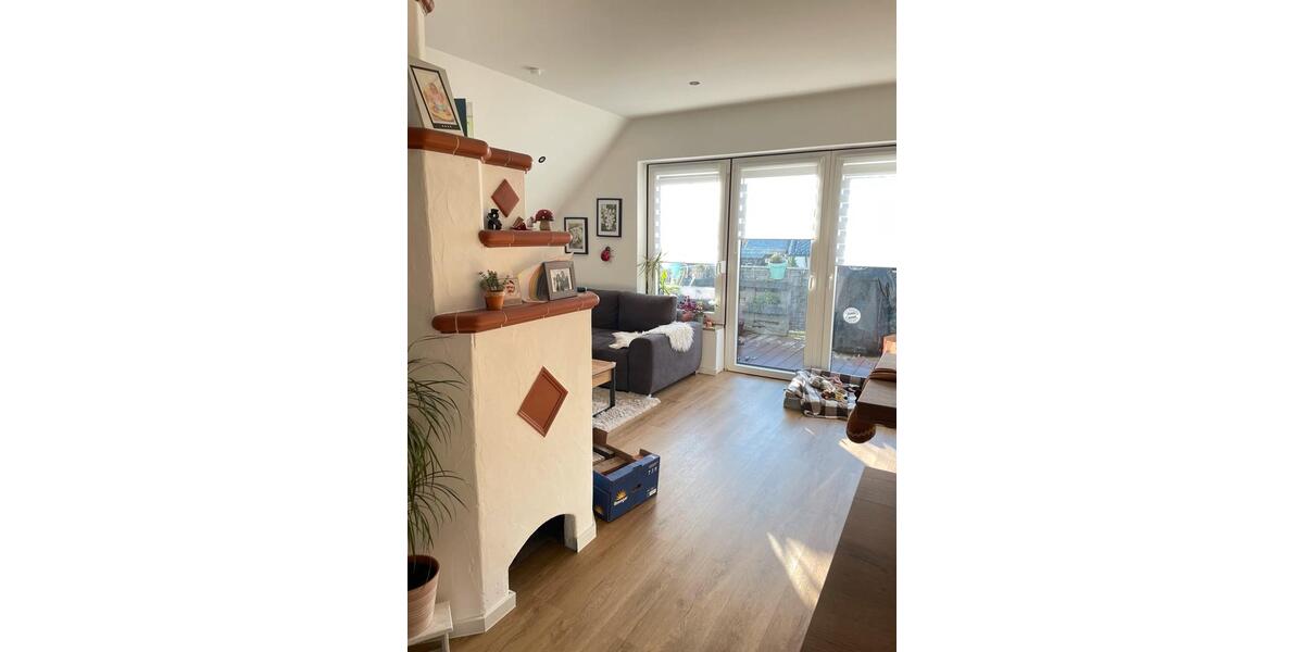 Dachgeschoßwohnung Roth - 3 Zimmer, 78 m&sup2;, 309.000&euro; | Angebot:25299720