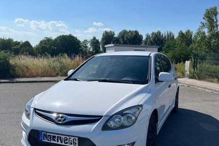 Hyundai i30 103.000 km 2.998 &euro; Tuchenbach 90587