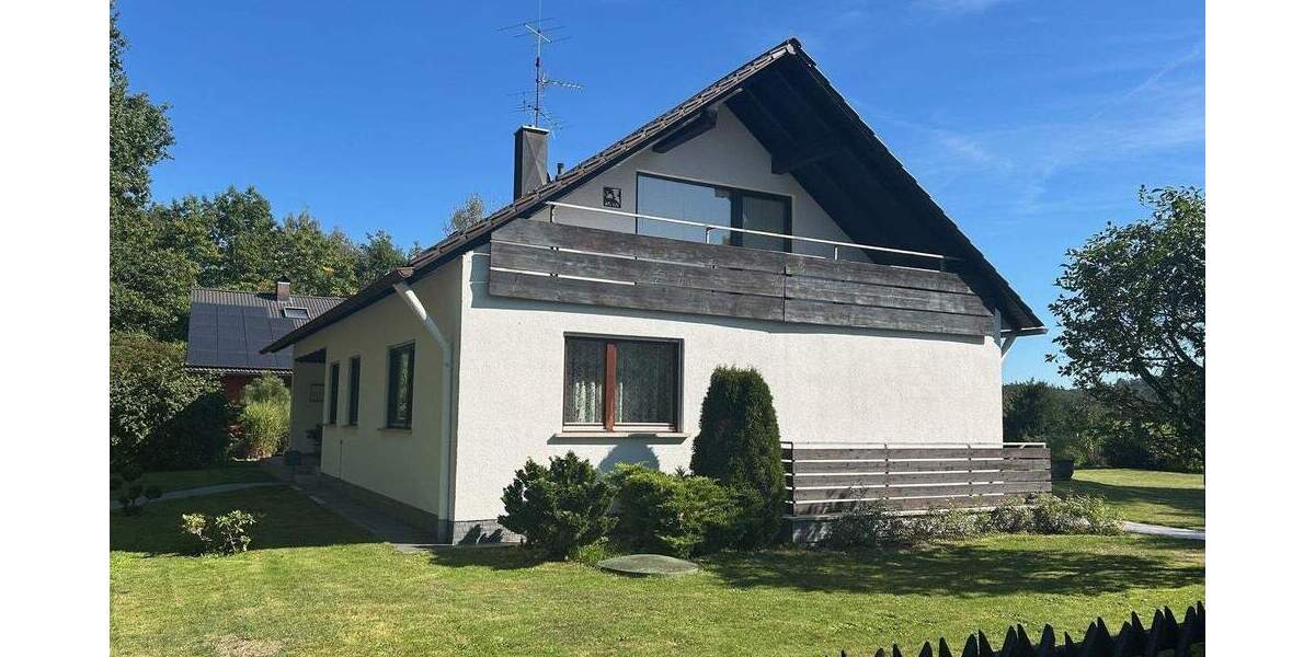 Einfamilienhaus Heßdorf - 7 Zimmer, 173 m&sup2;, 768.000&euro; | Angebot:25671195
