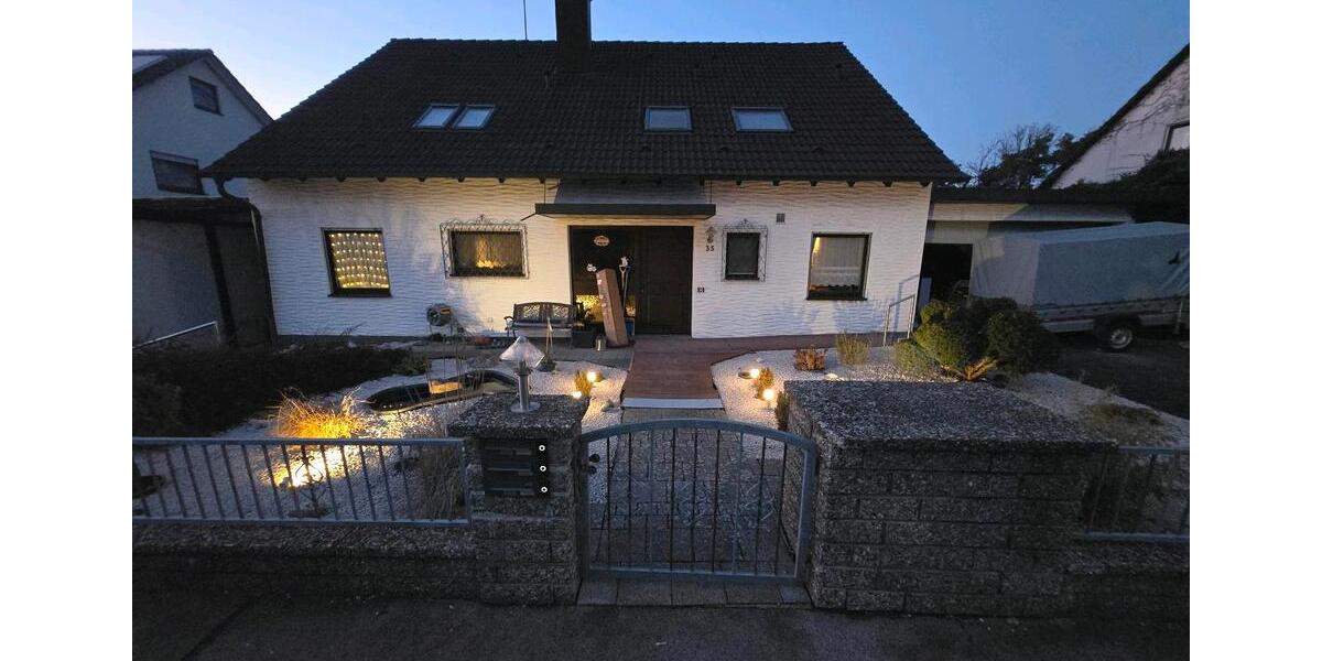 Einfamilienhaus Büchenbach - 7 Zimmer, 200 m&sup2;, 665.000&euro; | Angebot:26003417