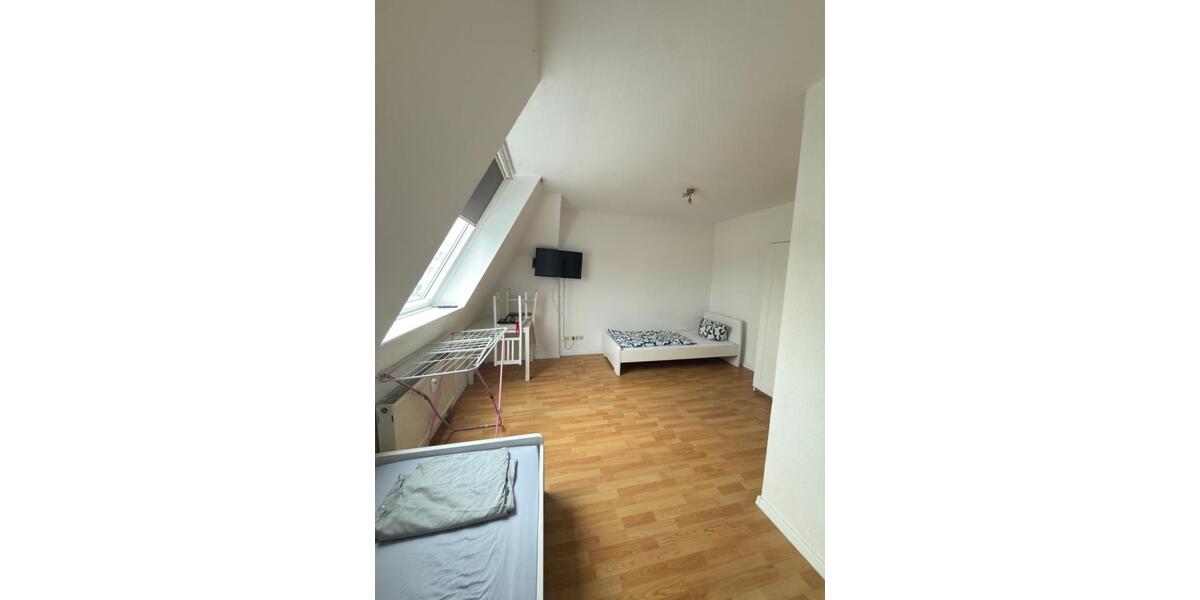 Etagenwohnung Fürth Südstadt - 1 Zimmer, 27 m&sup2;, 420&euro; | Angebot:25963111