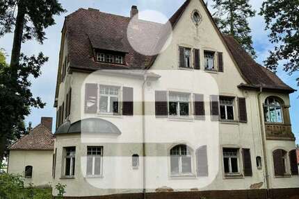 Haus Höchstadt - 11 Zimmer, 312 m&sup2;, 495.000&euro; | Angebot:24362460