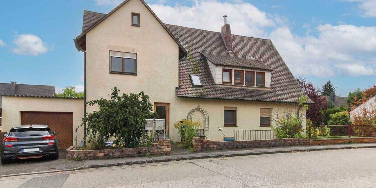 Einfamilienhaus Büchenbach - 8 Zimmer, 455.000&euro; | Angebot:25879113