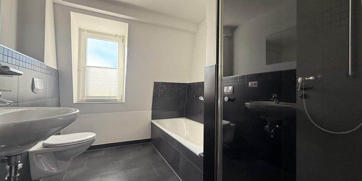 Etagenwohnung Zirndorf - 4 Zimmer, 120 m&sup2;, 399.000&euro; | Angebot:25671026