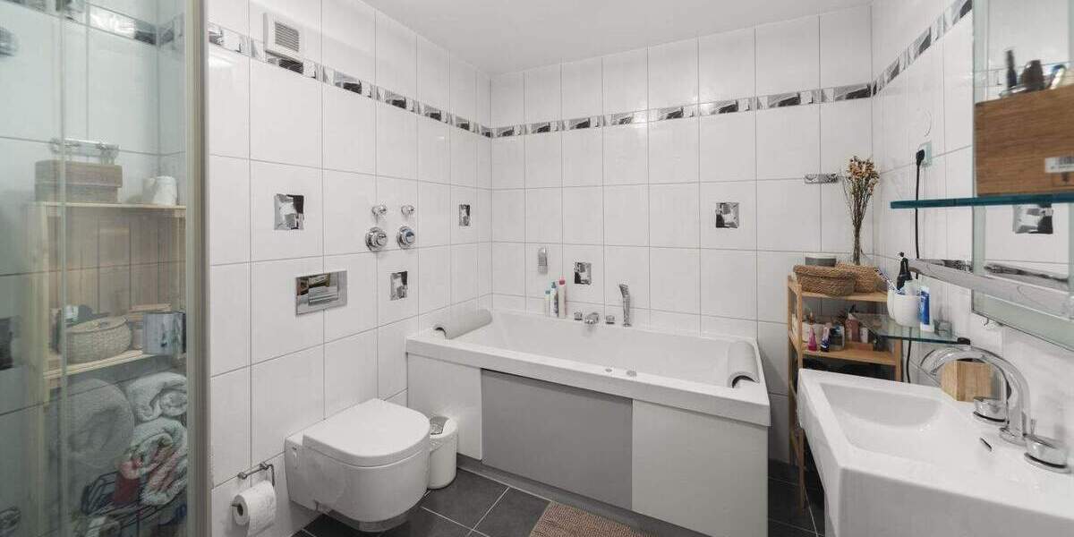 Etagenwohnung Nürnberg Sebald - 3 Zimmer, 100 m&sup2;, 475.000&euro; | Angebot:25727087