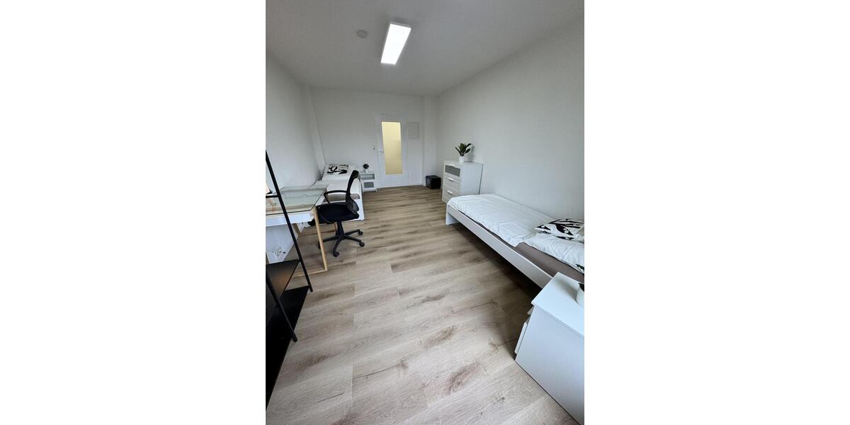 Etagenwohnung Buckenhof - 1 Zimmer, 28 m&sup2;, 630&euro; | Angebot:25148452
