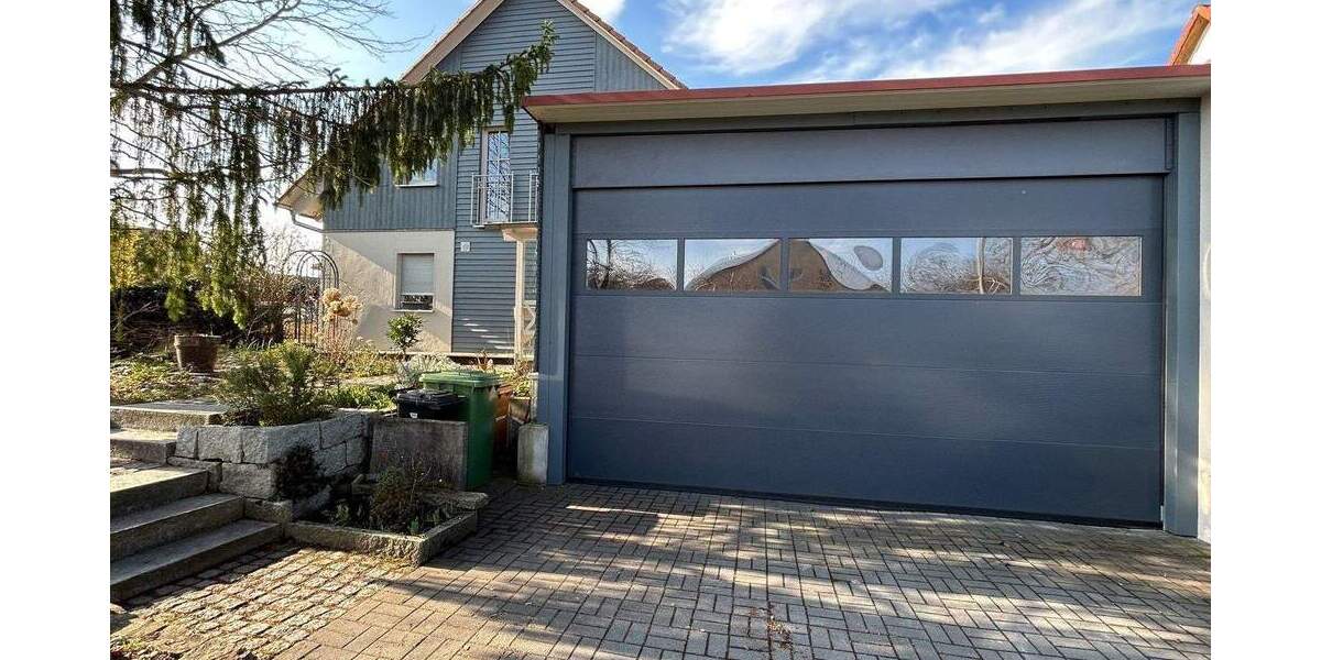 Einfamilienhaus Oberreichenbach - 5 Zimmer, 189 m&sup2;, 950.000&euro; | Angebot:25927302