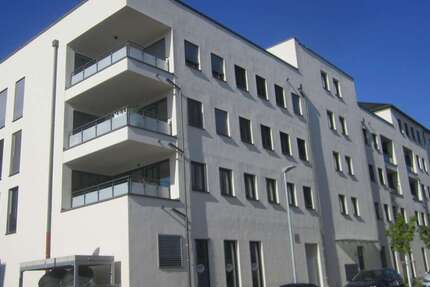 Wohnung Fürth Innenstadt - 2 Zimmer, 65 m&sup2;, 1.100&euro; | Angebot:24756734