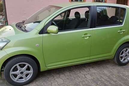 Daihatsu Sirion 160.000 km 2.399 &euro; Neustadt an der Aisch 91413