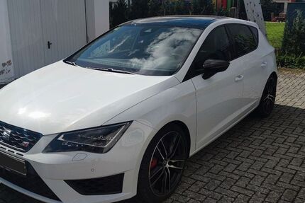 Seat Leon 74.000 km 17.500 &euro; Roth 91154