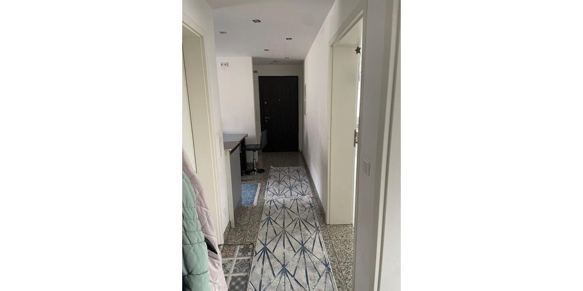 Etagenwohnung Nürnberg Schnepfenreuth - 3 Zimmer, 100 m&sup2;, 1.500&euro; | Angebot:25915897