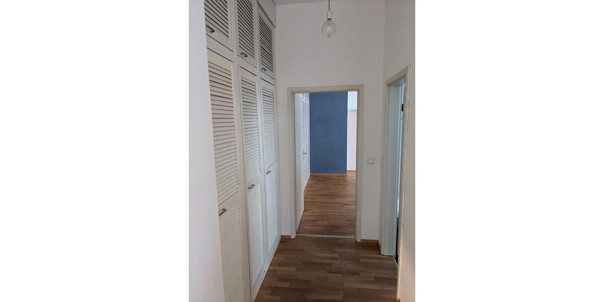 Hochparterre Nürnberg Eberhardshof - 3 Zimmer, 98 m&sup2;, 385.000&euro; | Angebot:27292057