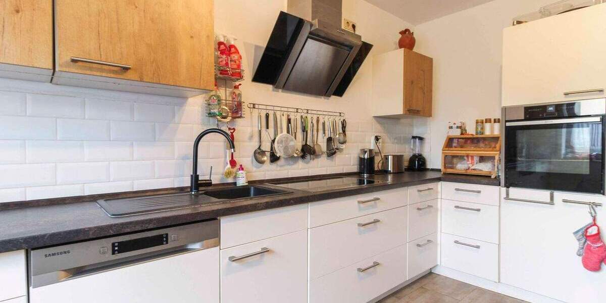 Einfamilienhaus Büchenbach - 8 Zimmer, 238 m&sup2;, 455.000&euro; | Angebot:25775448