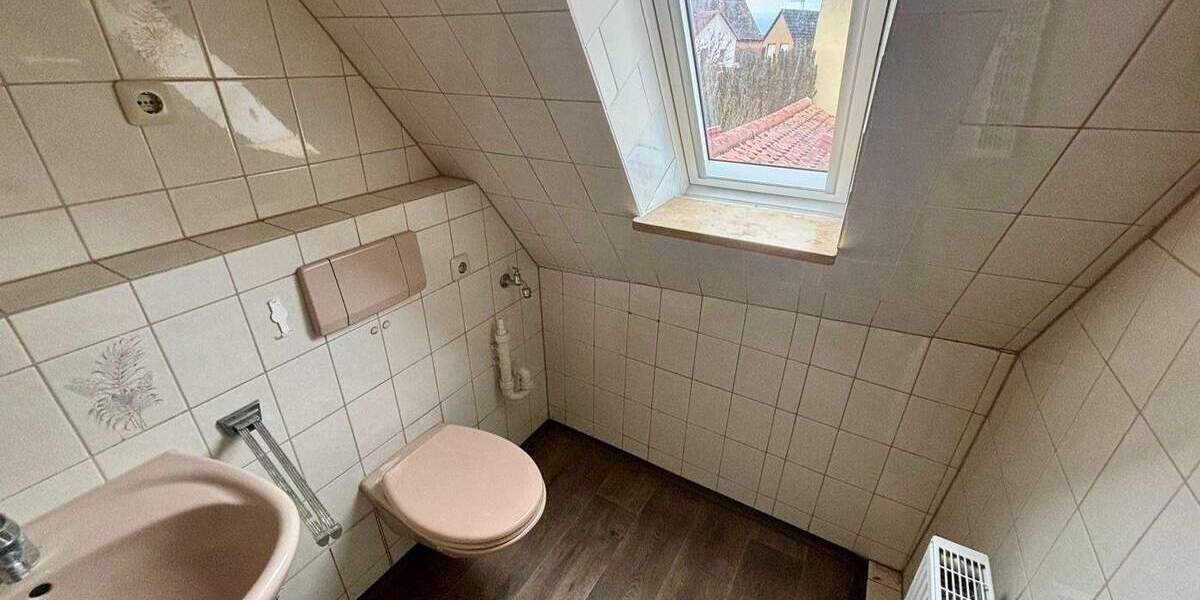 Einfamilienhaus Nürnberg Großgründlach - 7 Zimmer, 145 m&sup2;, 471.000&euro; | Angebot:25779107