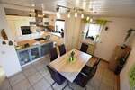 Etagenwohnung Adelsdorf - 8 Zimmer, 207 m&sup2;, 425.000&euro; | Angebot:25899007