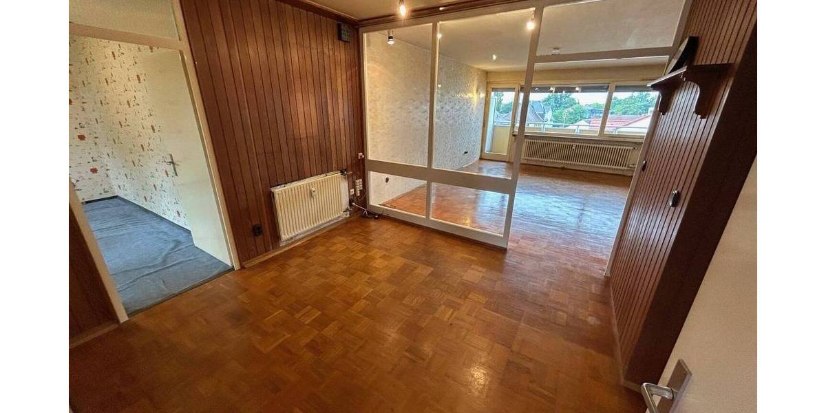 Etagenwohnung Erlangen Innenstadt - 4 Zimmer, 104 m&sup2;, 349.000&euro; | Angebot:25700820