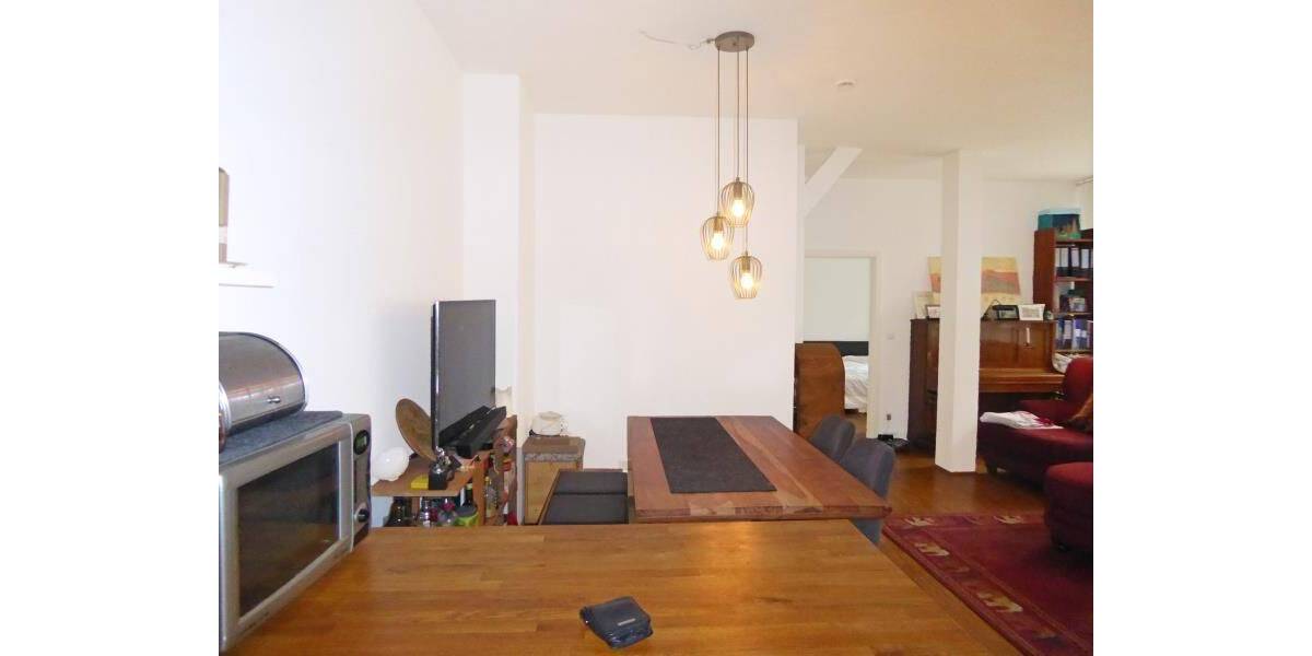 Etagenwohnung Fürth Innenstadt - 2 Zimmer, 81 m&sup2;, 950&euro; | Angebot:26805439