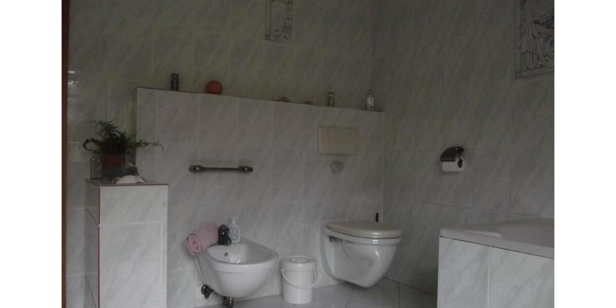 Bungalow Uehlfeld - 3.5 Zimmer, 130 m&sup2;, 386.000&euro; | Angebot:26738301