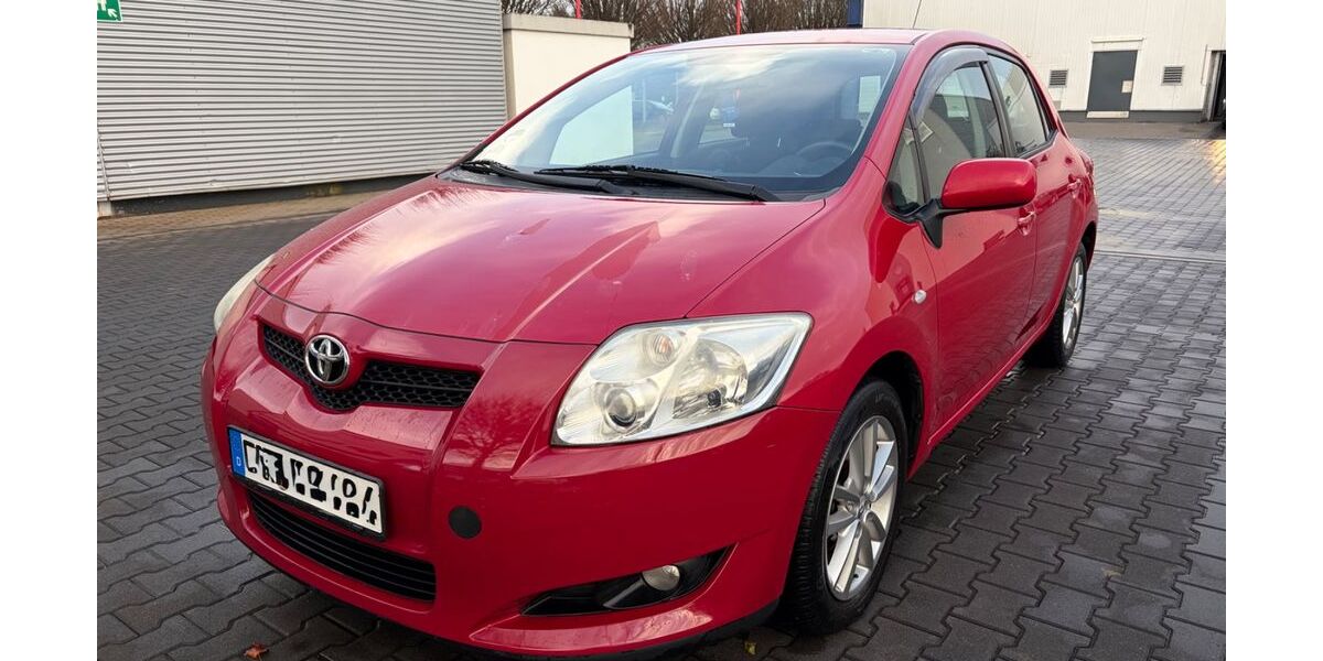 Toyota Auris 135.000 km 4.500 &euro; Nürnberg 90441