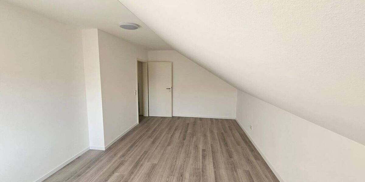 Einfamilienhaus Pyrbaum - 6 Zimmer, 129 m&sup2;, 584.000&euro; | Angebot:26016212