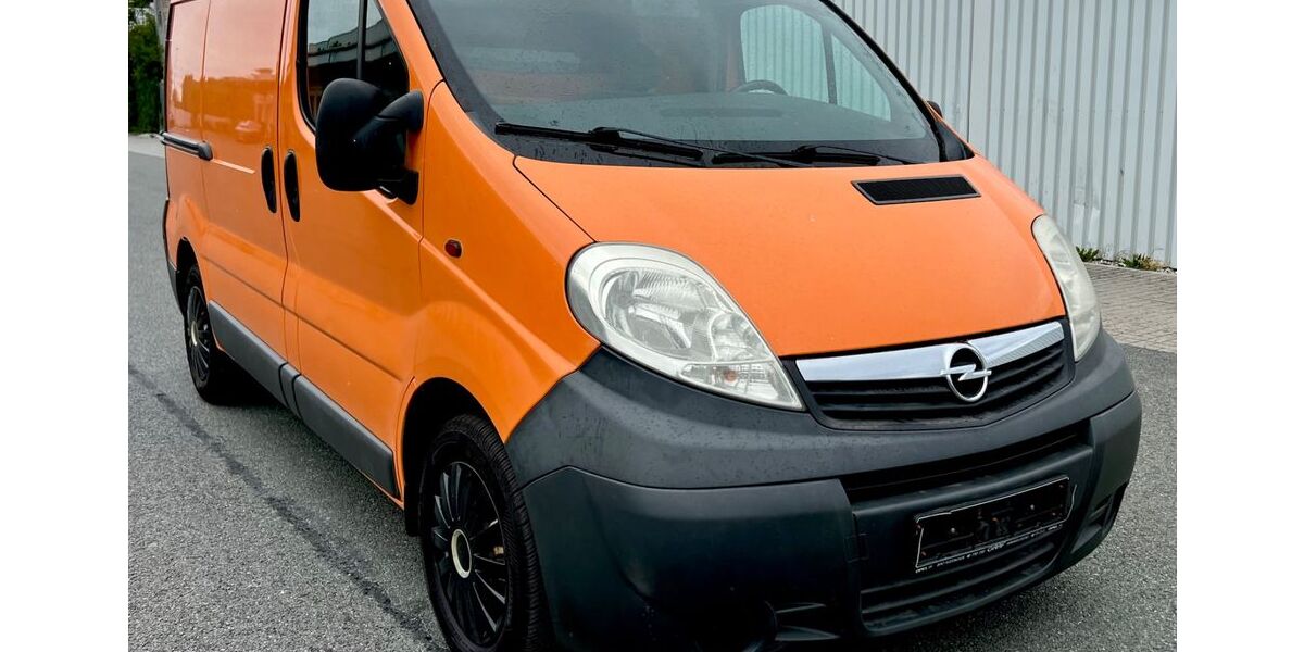 Opel Vivaro 130.000 km 7.999 &euro; Nürnberg 90409