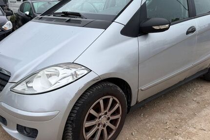 Mercedes-Benz A 150 212.024 km 550 &euro; Fürth ( bei Nürnberg ) 90762