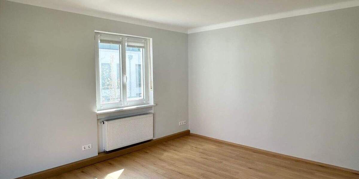 Etagenwohnung Nürnberg Laufamholz - 3 Zimmer, 91 m&sup2;, 1.100&euro; | Angebot:26595192