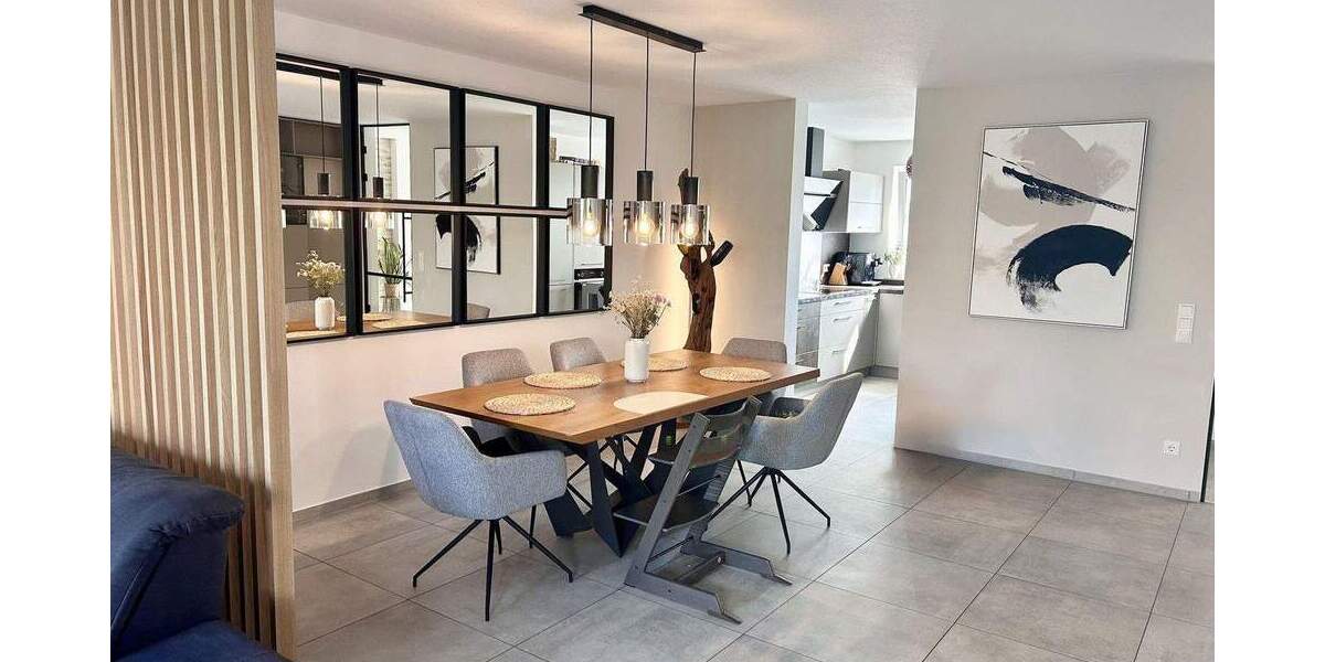 Reihenmittelhaus Adelsdorf - 5 Zimmer, 163 m&sup2;, 589.000&euro; | Angebot:25823694