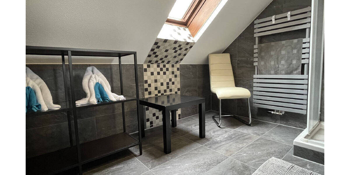 Mehrfamilienhaus, Wohnhaus Erlangen Bruck - 8 Zimmer, 890.000&euro; | Angebot:25667534