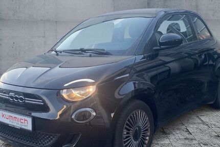 Fiat 500e 23.485 km 18.590 &euro; Fürth 90765
