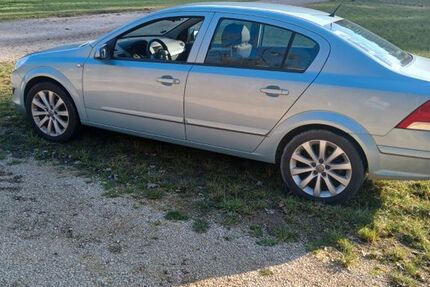Opel Astra 115.000 km 3.990 &euro; nürnberg 90455
