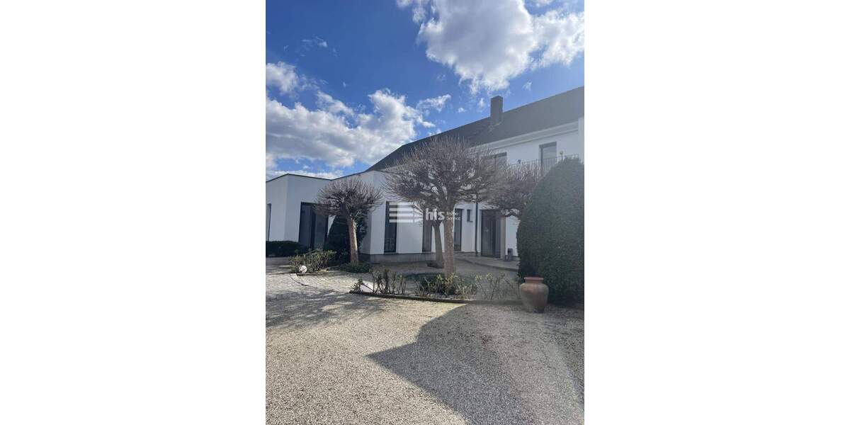 Gewerbeobjekt Fürth Poppenreuth - 2.240&euro; | Angebot:25702920