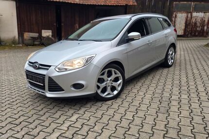 Ford Focus 275.200 km 2.699 &euro; Winkelhaid 90610