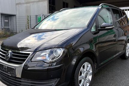 VW Touran 217.000 km 3.490 &euro; Fürth 90763