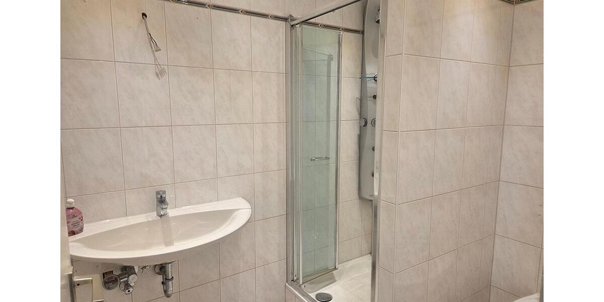 Etagenwohnung Fürth Südstadt - 2 Zimmer, 86 m&sup2;, 995&euro; | Angebot:27605122
