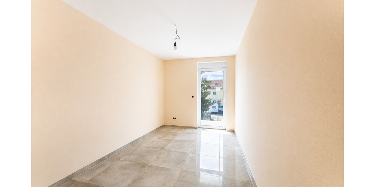 Reihenmittelhaus Nürnberg Gebersdorf - 5 Zimmer, 144 m&sup2;, 679.000&euro; | Angebot:26028337