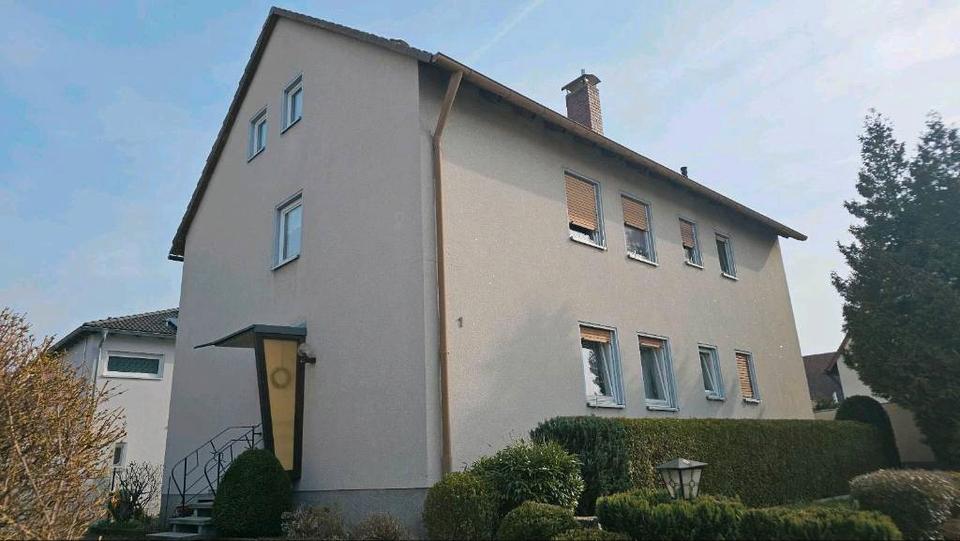 Etagenwohnung Bubenreuth - 4 Zimmer, 11 m&sup2;, 430&euro; | Angebot:26600546