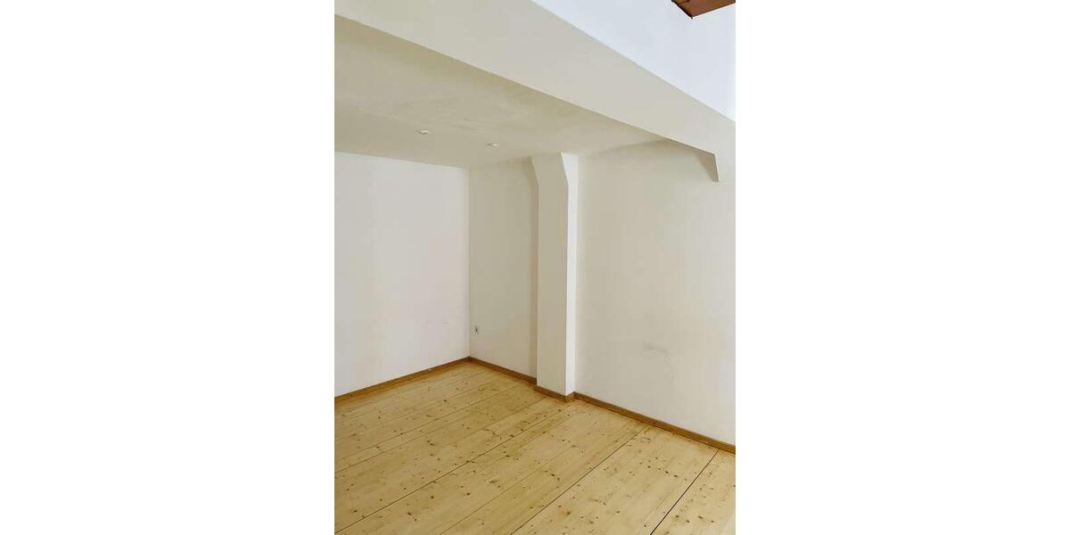 Maisonettenwohnung Nürnberg Gibitzenhof - 3 Zimmer, 86 m&sup2;, 1.040&euro; | Angebot:26646659